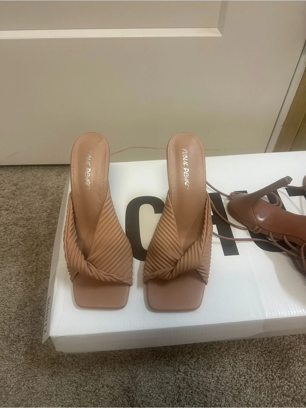 Billini chic heels